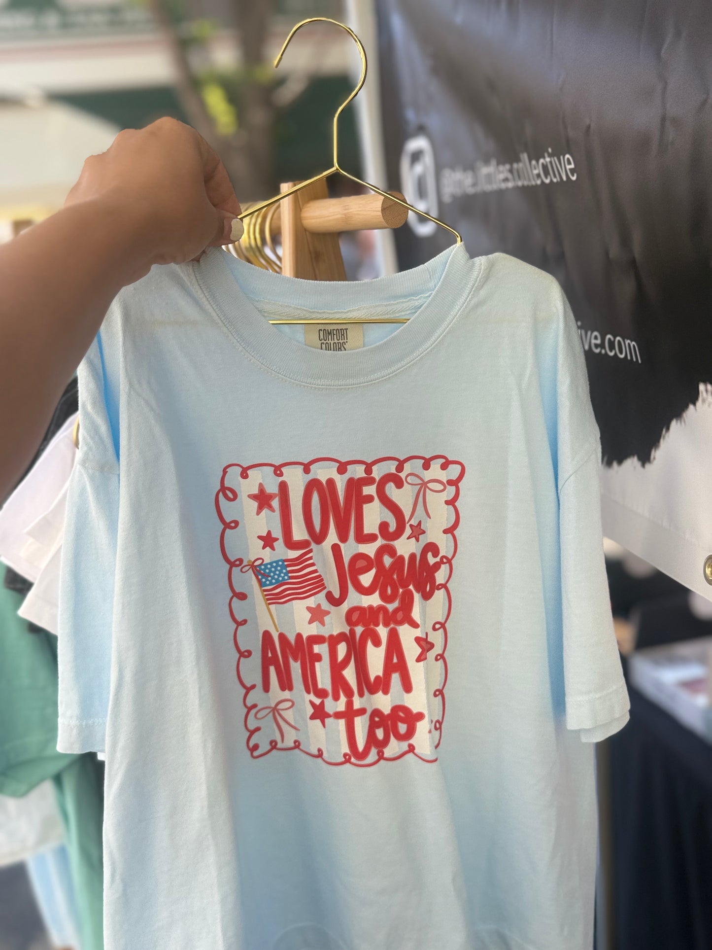 Loves Jesus & America too T-shirt