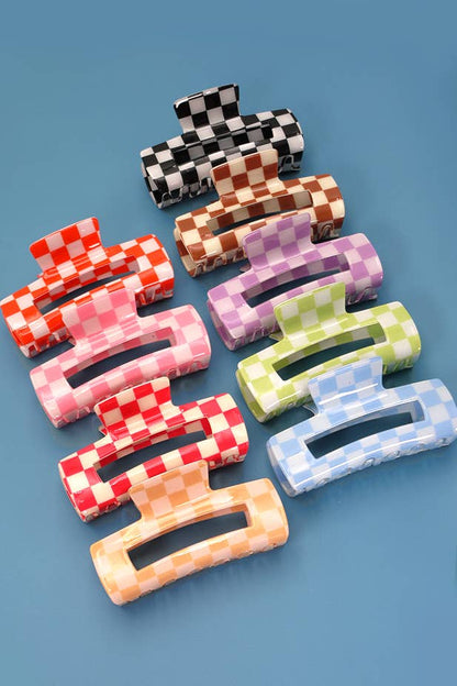 JUMBO CHECKER HAIR CLAW CLIP