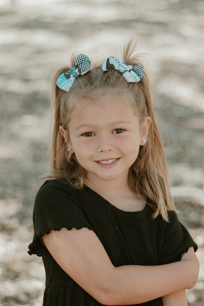 “Lucky 7” Piggy Bows