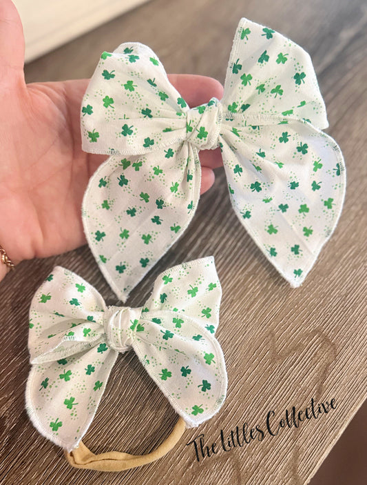 St. Patty’s Day Party Bow