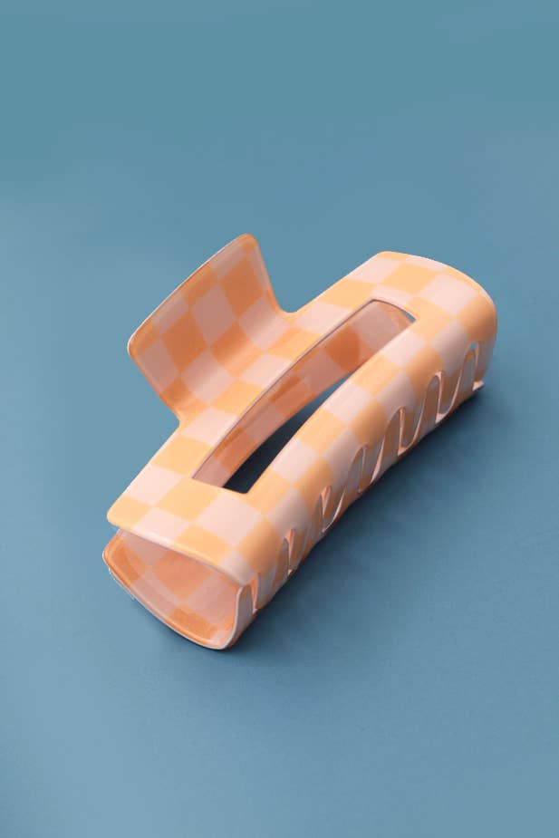 JUMBO CHECKER HAIR CLAW CLIP