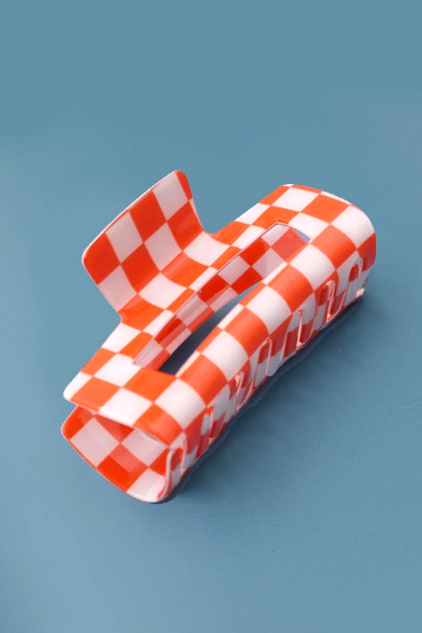 JUMBO CHECKER HAIR CLAW CLIP